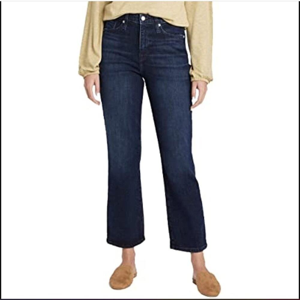 A New Day High Rise Straight Hip & Thigh Jeans 2/26 NEW